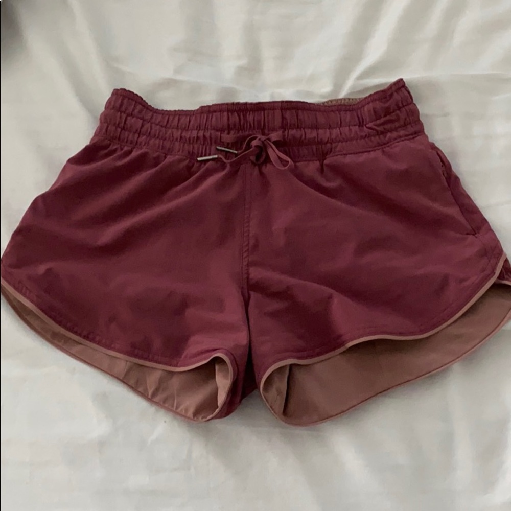 COPY - lululemon shorts  - size 4
